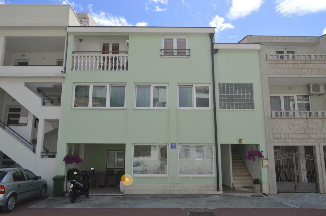 Apartment Beach Макарска Экстерьер фото